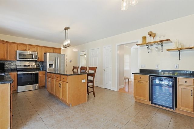 430 Hart St, Dighton, MA 02715