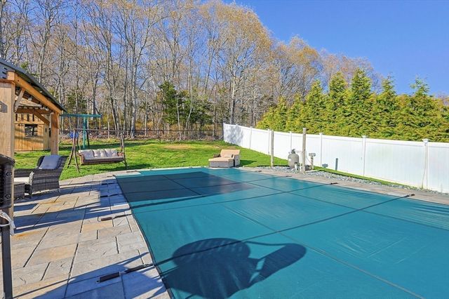 430 Hart St, Dighton, MA 02715