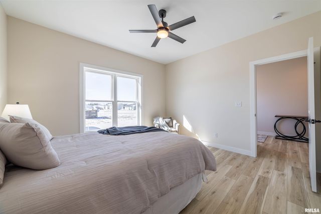 5039 CHESTNUT Street, Quincy, IL 62305