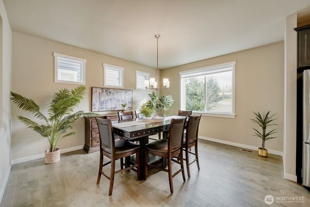 4764 244th Ct SE, Sammamish, WA 98029