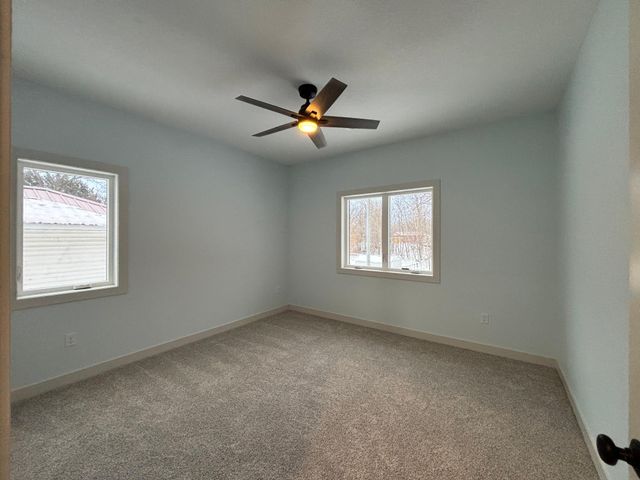 16 Tower Street, Kensington, MN 56343