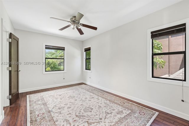 521 N Victoria Park Rd, Fort Lauderdale, FL 33301