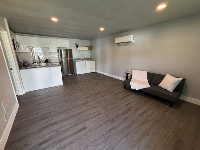 308 S Cleveland Street D, Springdale, AR 72764