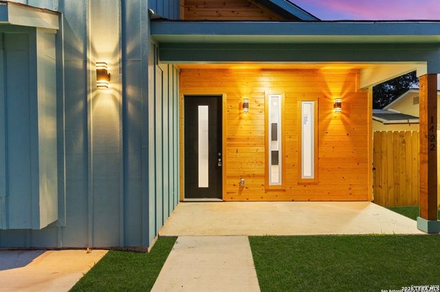 1422 Sherman, San Antonio, TX 78202