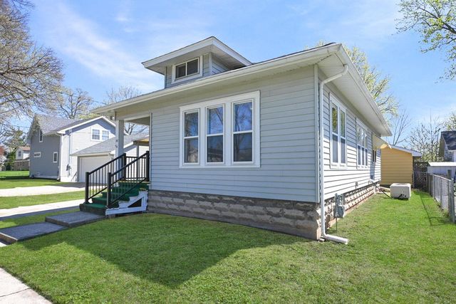 412 McDowell STREET, Delavan, WI 53115