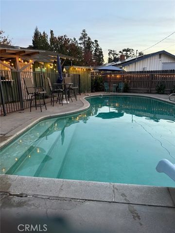 808 Ventura, Chowchilla, CA 93610