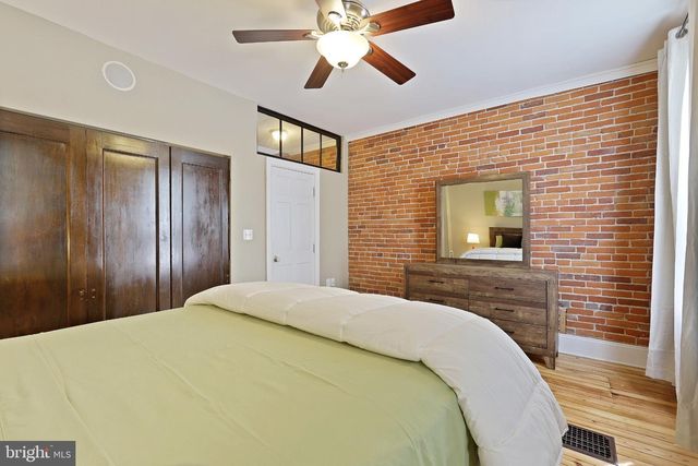 1511 PENN ST, Harrisburg, PA 17102