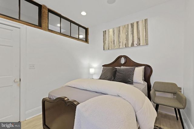 1511 PENN ST, Harrisburg, PA 17102