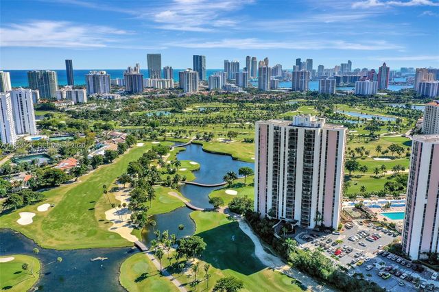 20379 W Country Club Drive 1232, Aventura, FL 33180