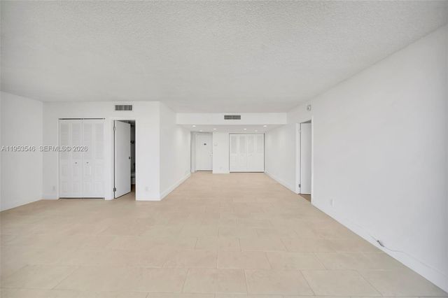 20379 W Country Club Drive 1232, Aventura, FL 33180