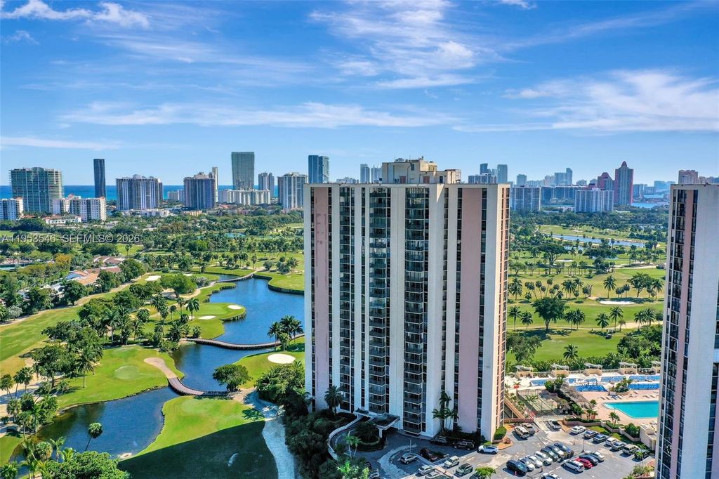 20379 W Country Club Drive 1232, Aventura, FL 33180