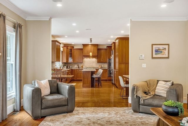 52 Longacre Road, Needham, MA 02492