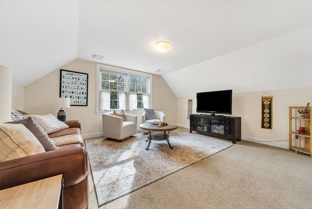 52 Longacre Road, Needham, MA 02492