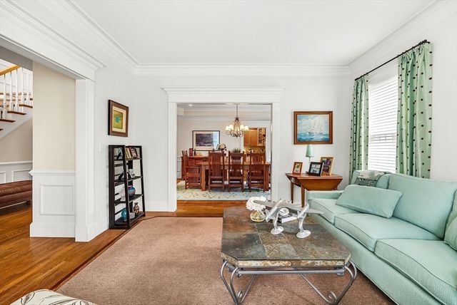 52 Longacre Road, Needham, MA 02492