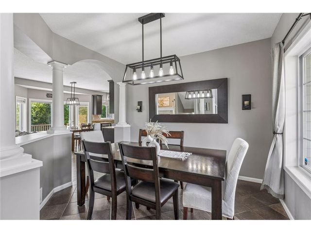 624 Dundee Avenue, River Falls, WI 54022