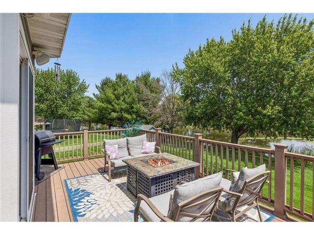624 Dundee Avenue, River Falls, WI 54022