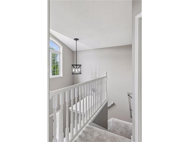624 Dundee Avenue, River Falls, WI 54022