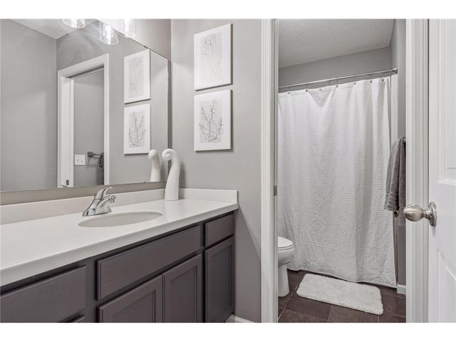624 Dundee Avenue, River Falls, WI 54022