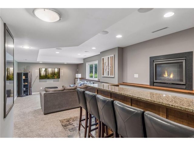 624 Dundee Avenue, River Falls, WI 54022