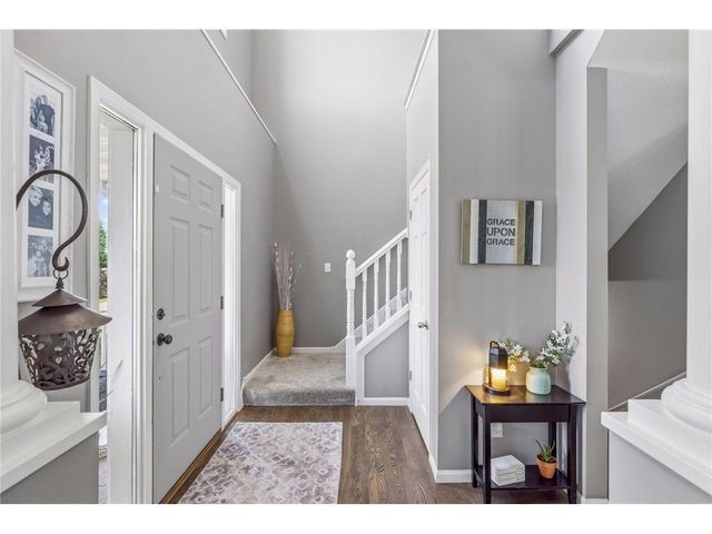 624 Dundee Avenue, River Falls, WI 54022