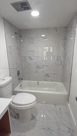 8800 SW 123rd Ct J105, Miami, FL 33186