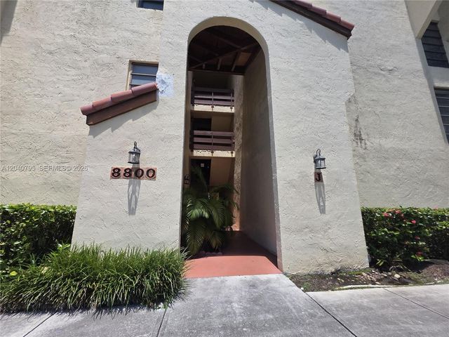8800 SW 123rd Ct J105, Miami, FL 33186