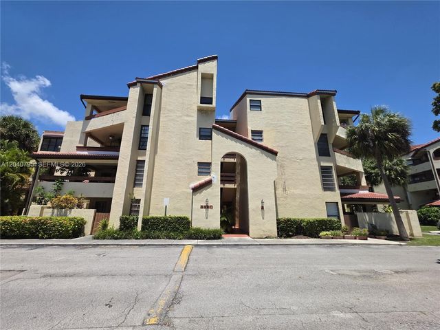 8800 SW 123rd Ct J105, Miami, FL 33186
