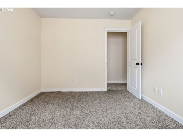 581 Se 204TH Pl, Gresham, OR 97030