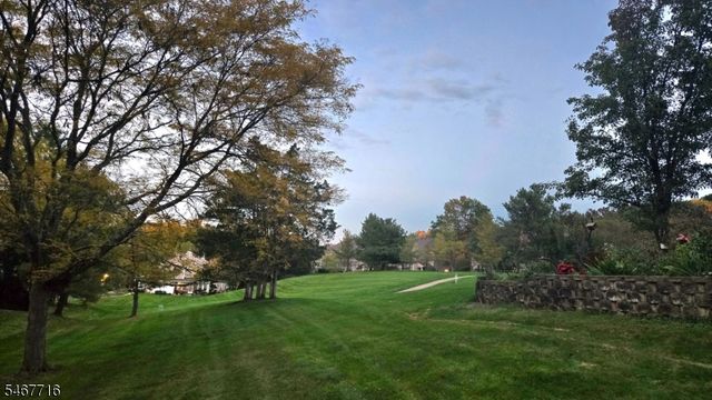 1 Teal Ln, Bedminster Twp., NJ 07921