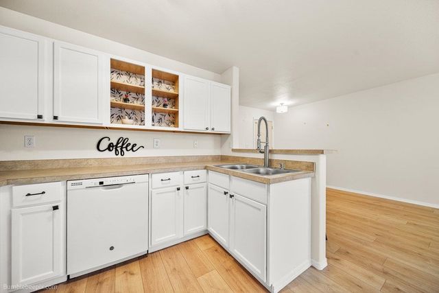 11212 E 4th Ave, Spokane Valley, WA 99206