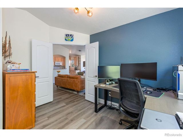 5775 29th Street 811, Greeley, CO 80634