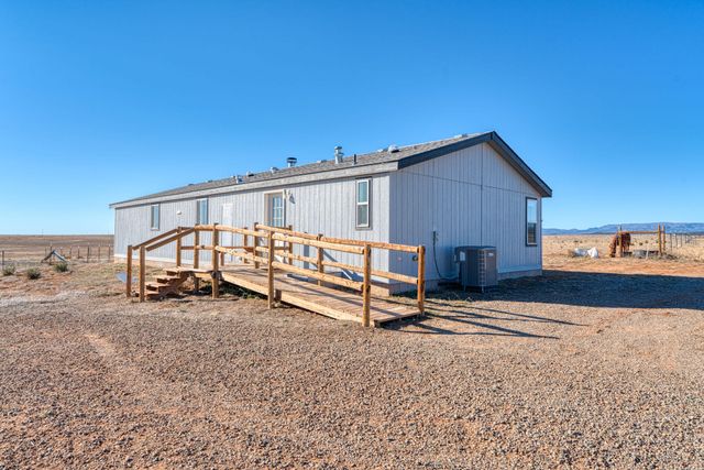 400 Peacock Road, Estancia, NM 87016