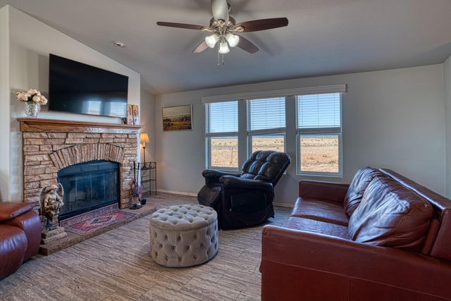 400 Peacock Road, Estancia, NM 87016