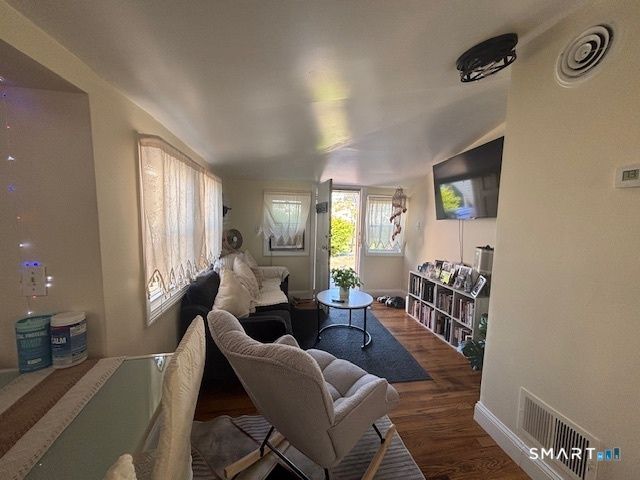 142 Front Avenue, West Haven, CT 06516