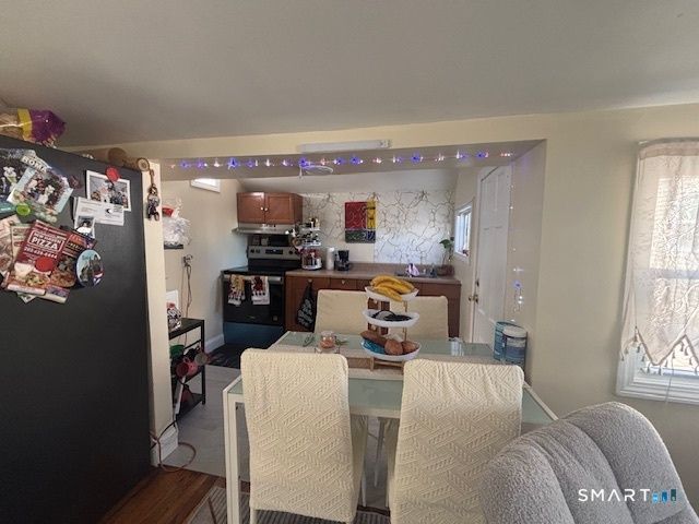 142 Front Avenue, West Haven, CT 06516
