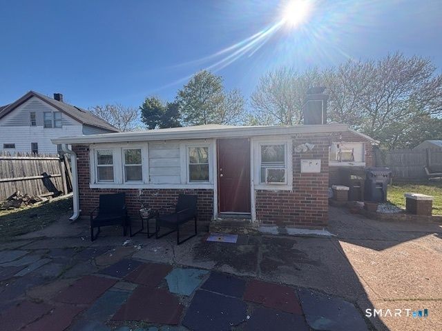 142 Front Avenue, West Haven, CT 06516