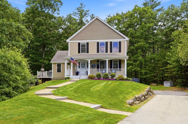 165 South Ridge Drive, Manchester, NH 03109