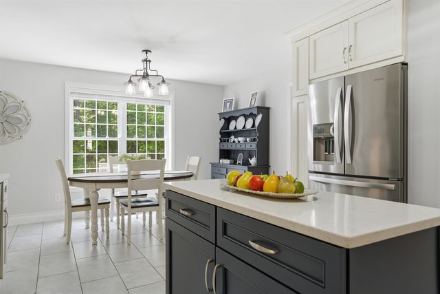 165 South Ridge Drive, Manchester, NH 03109
