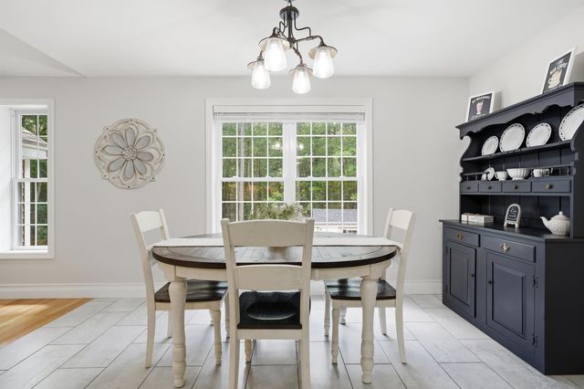 165 South Ridge Drive, Manchester, NH 03109