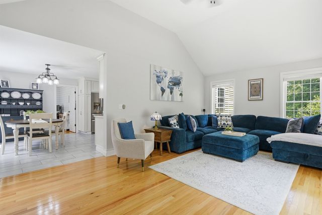 165 South Ridge Drive, Manchester, NH 03109