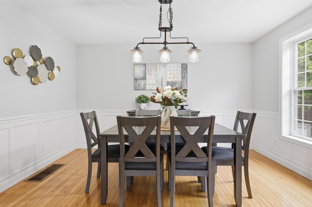 165 South Ridge Drive, Manchester, NH 03109