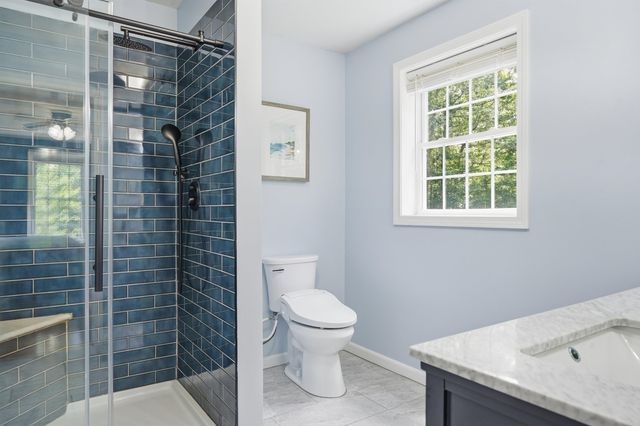 165 South Ridge Drive, Manchester, NH 03109