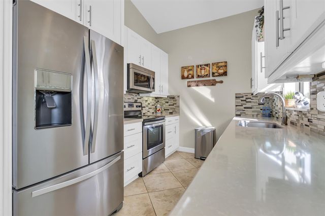 2460 Fiddleleaf Avenue, Coconut Creek, FL 33063