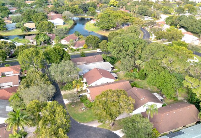 2460 Fiddleleaf Avenue, Coconut Creek, FL 33063