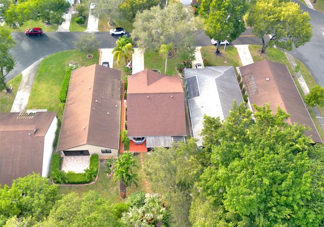 2460 Fiddleleaf Avenue, Coconut Creek, FL 33063