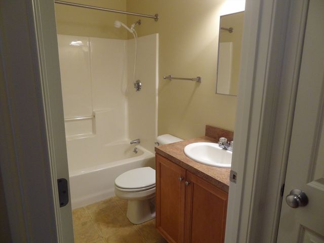 25 Main Street 3A, Ayer, MA 01432