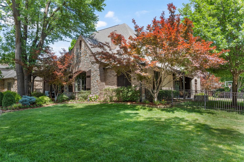 2549 S Evanston Avenue, Tulsa, OK 74114