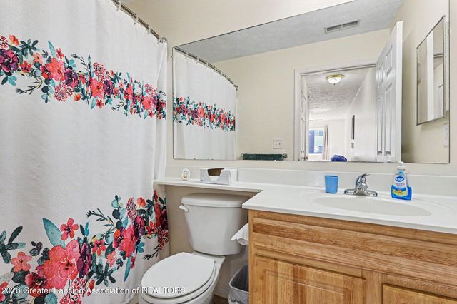 803 Carom Circle, Mason, MI 48854