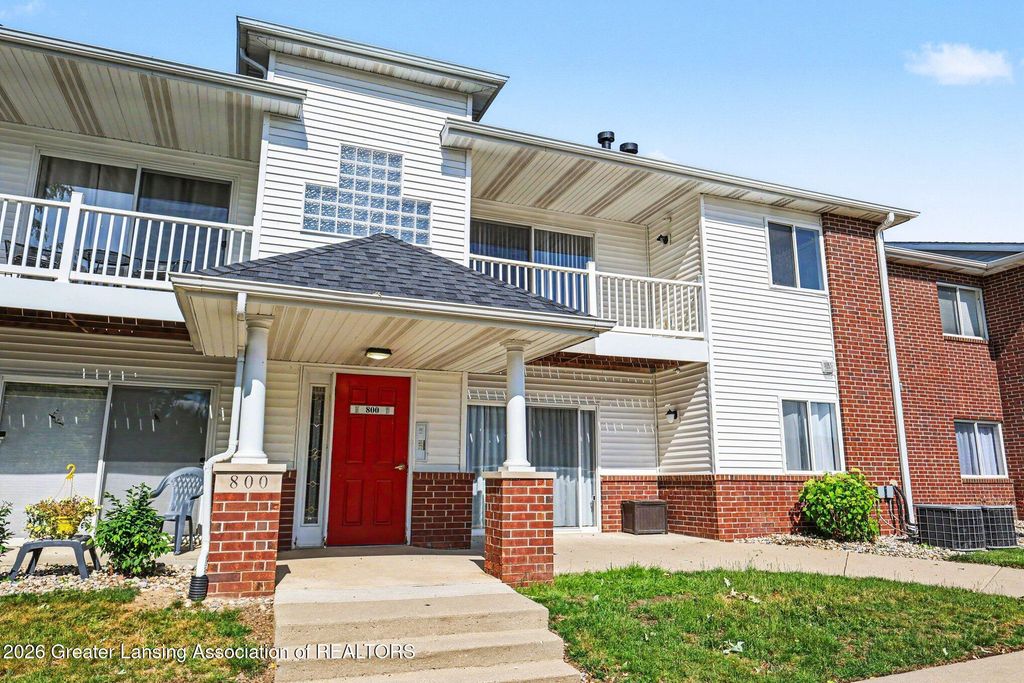 803 Carom Circle, Mason, MI 48854