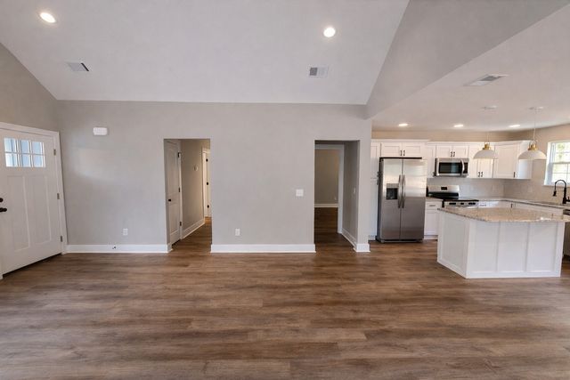 4619 Chapel Hill Rd, Southside, TN 37171